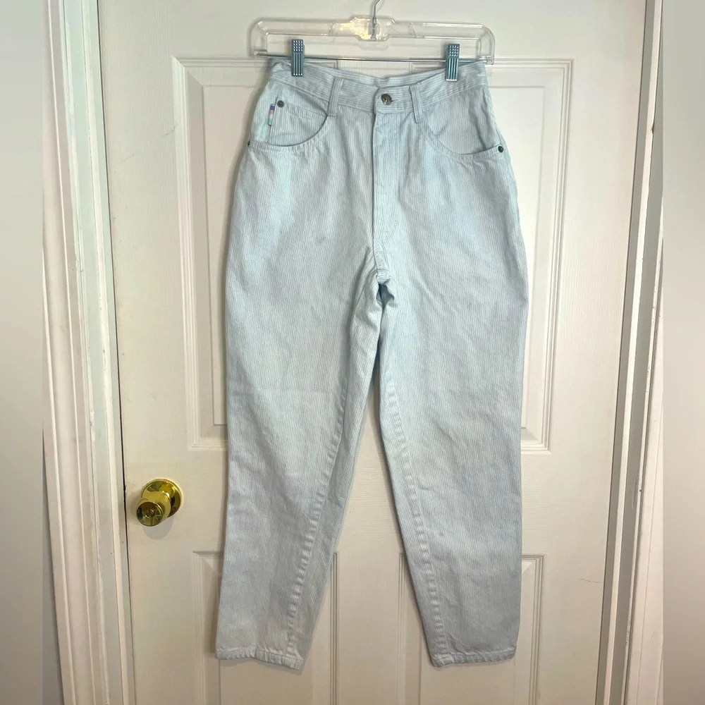 VINTAGE - PINSTRIPE HIGH RISE JEANS PETITE